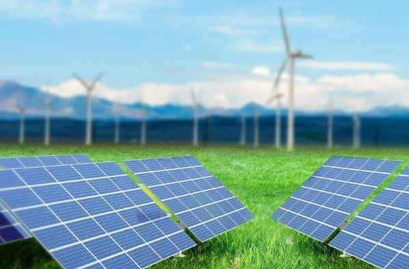 光伏新能源微型主機，驅(qū)動無人化運維新時代