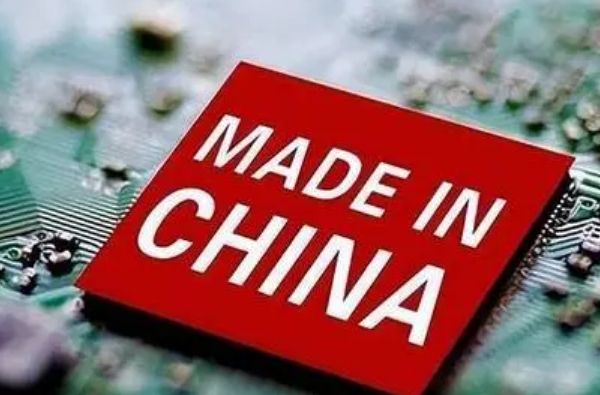 什么是國產(chǎn)化工控機(jī)？工業(yè)自動化的“中國芯”與選型指南